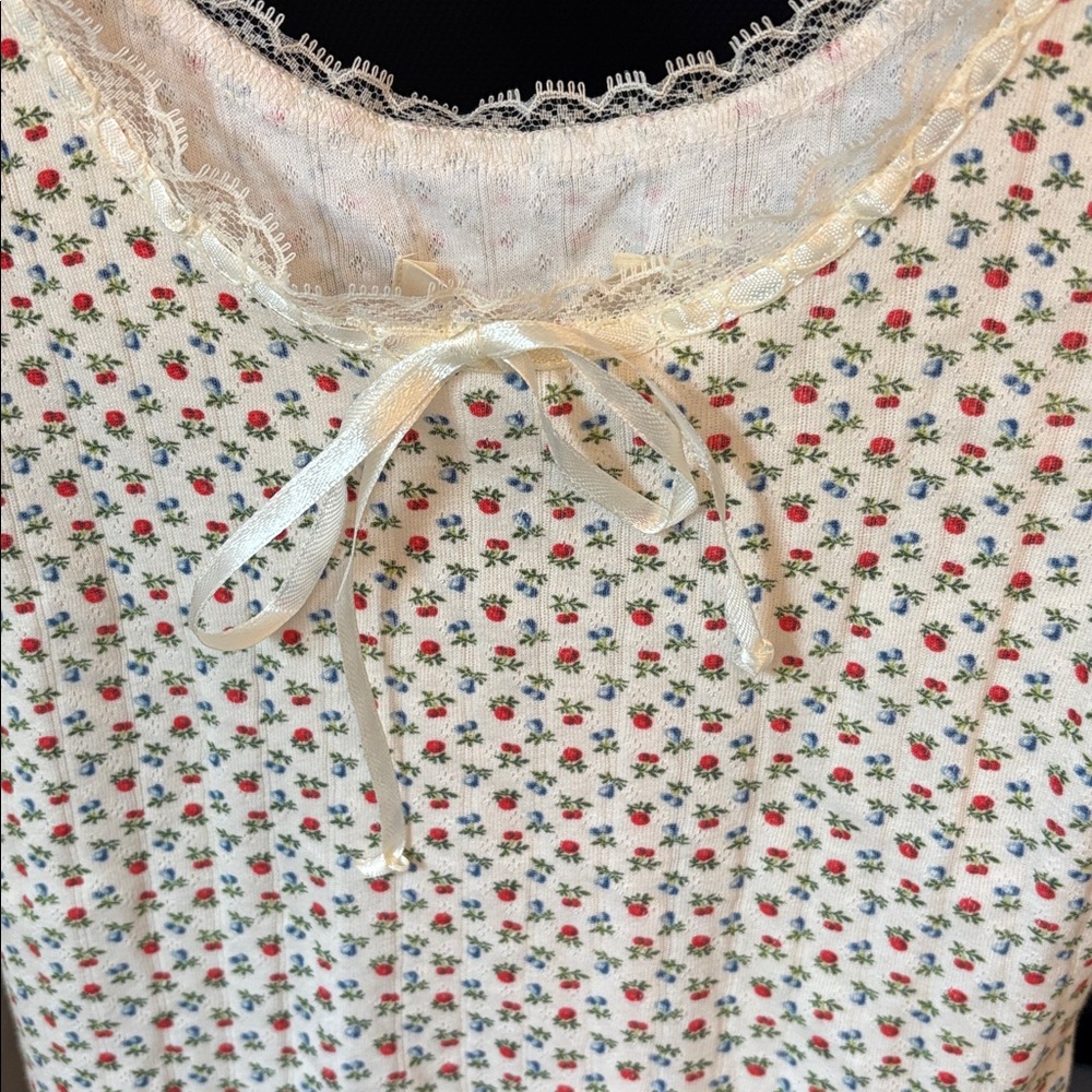 Christy Dawn Cream Tank Top with Small Floral Print - Picture 6 of 15